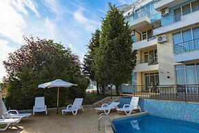 Menada Sunset II Kosharitsa