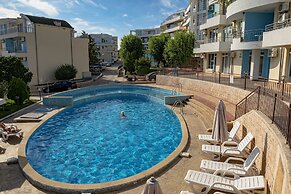 Menada Sunset II Kosharitsa