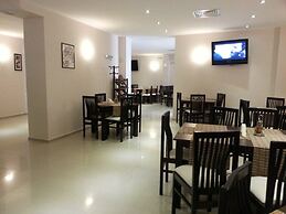 Menada Sunset II Kosharitsa