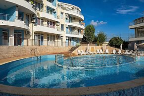 Menada Sunset II Kosharitsa