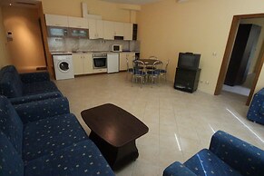Menada Midia Apartments