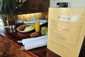 Mimosa Court Apartments