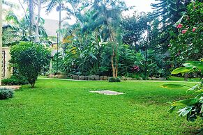 Mimosa Court Apartments