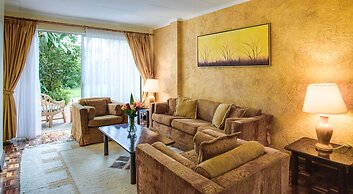 Mimosa Court Apartments