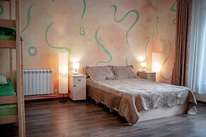 Nice Hostel 33