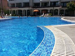 Menada Chateau Valon Apartments