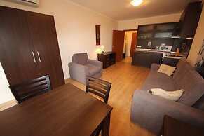 Menada Chateau Valon Apartments