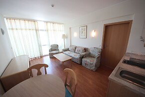Menada Oasis Resort Apartments
