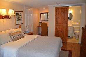 Cornwall Inn and Lodge