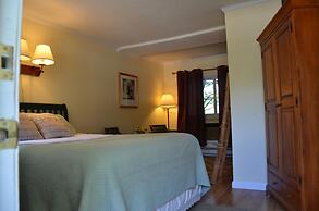 Cornwall Inn and Lodge