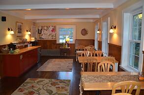 Cornwall Inn and Lodge