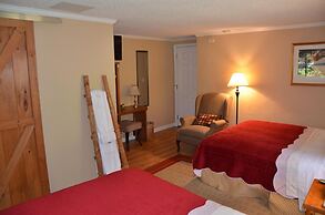 Cornwall Inn and Lodge