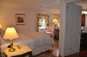 Cornwall Inn and Lodge