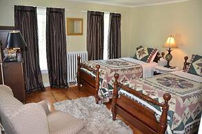 Cornwall Inn and Lodge