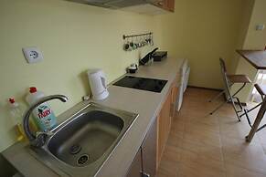 Menada Amadeusz 1 Apartments