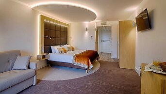 Hôtel Restaurant & Spa LE VAL MORET