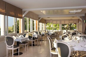Hôtel Restaurant & Spa LE VAL MORET