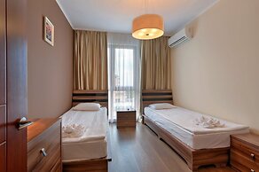 Apart Hotel Golden Line