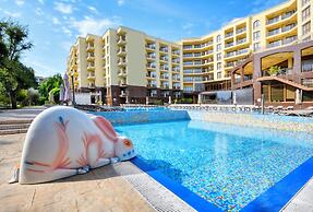 Apart Hotel Golden Line