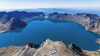 Crowne Plaza Resort Changbaishan Hot Spring by IHG