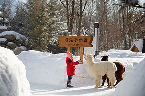 Crowne Plaza Resort Changbaishan Hot Spring by IHG