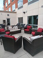 Holiday Inn Express & Suites Commerce by IHG