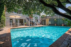 Greenwich Garden Apartment