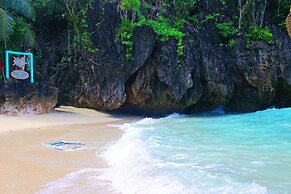 Turtle Cove Island Resort