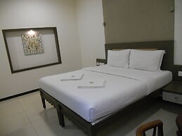 Hotel Sownthariyam