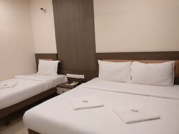 Hotel Sownthariyam