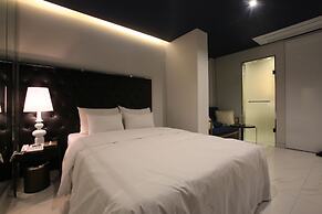 Hotel Star Premier Yeoksam