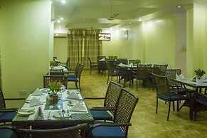ABC Travellers Hotel