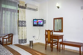 ABC Travellers Hotel