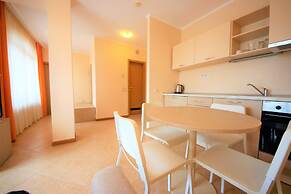 Menada Royal Sun Apartments