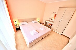Menada Royal Sun Apartments