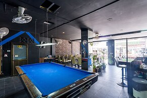 Chaweng Skybar & Hotel