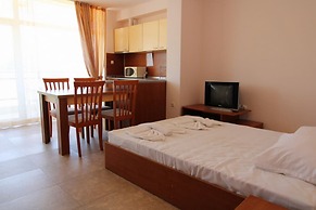 Menada Grand Kamelia Apartments