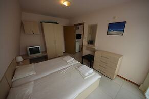 Menada Grand Kamelia Apartments