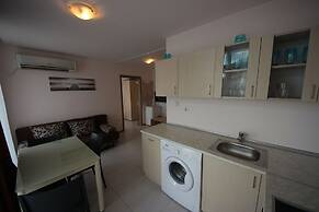 Menada Grand Kamelia Apartments