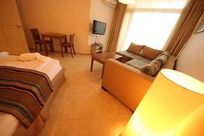 Menada Sozopol Apartments