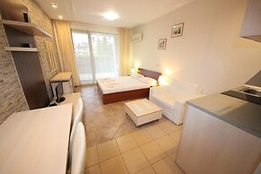 Menada Kavaci Sozopol Apartments