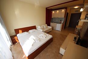 Menada Kavaci Sozopol Apartments