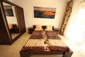 Menada Kavaci Sozopol Apartments