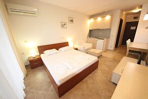 Menada Kavaci Sozopol Apartments