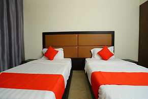 OYO 104 Q House 3 Apartments