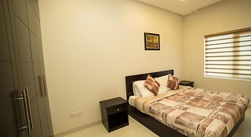 Golden Rose Luxury Suites