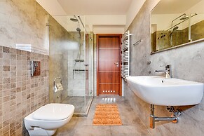 Rent a Flat Apartments - Torunska 18