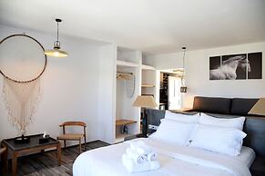 Aletro Cottage Houses