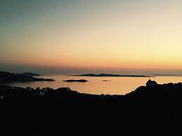 Aletro Cottage Houses