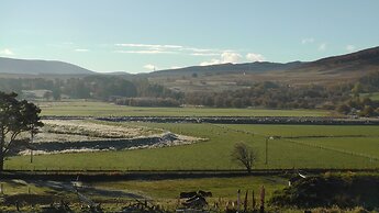 Tigh an Each B&B & Laggan Glamping